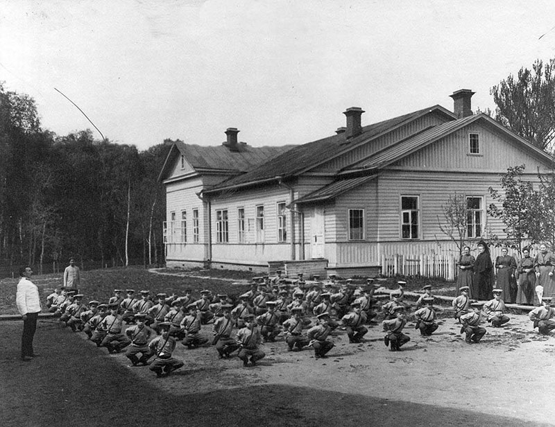 Дореволюционные гимнастические классы